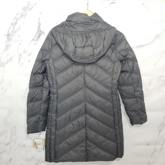 MICHAEL MICHAEL KORS 3/4 Grey Puffer Jacket, Size Medium - Picture 6 of 6